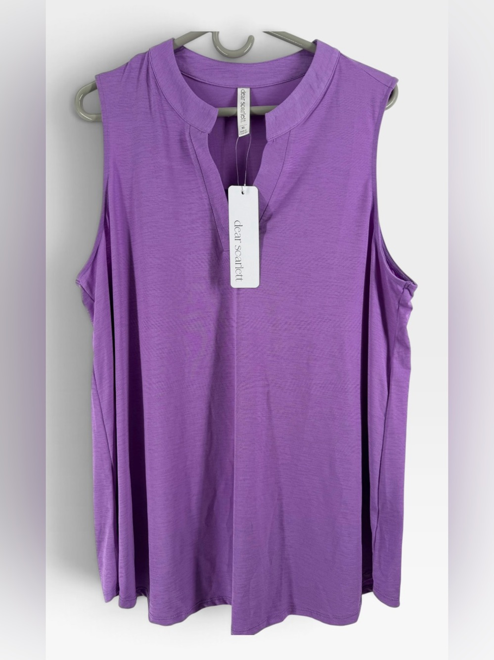 Scarlett Sleeveless Split-Neck Tank Top - Lavender Purple